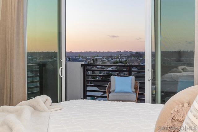 Image 27 of 43 For 6418 Fischer Way