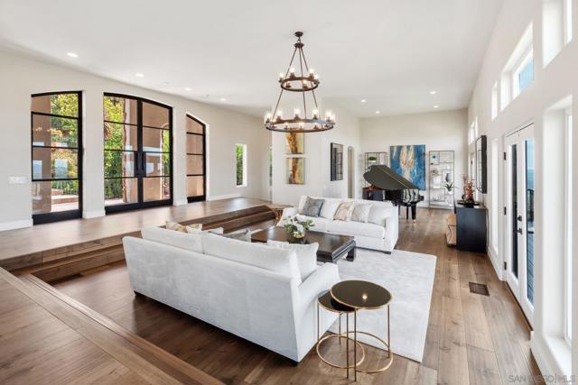 15484 Markar Rd, Poway CA: https://media.crmls.org/mediaz/cfb11068-54e6-4667-96e7-84db7a655b74.jpg