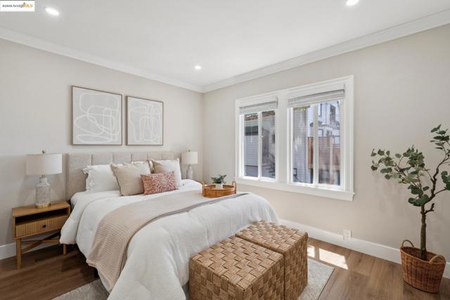 744 Coventry Road, Kensington CA: https://media.crmls.org/mediaz/cfb1519e-f6f5-483d-b63b-7c9cb773f7bf.jpg
