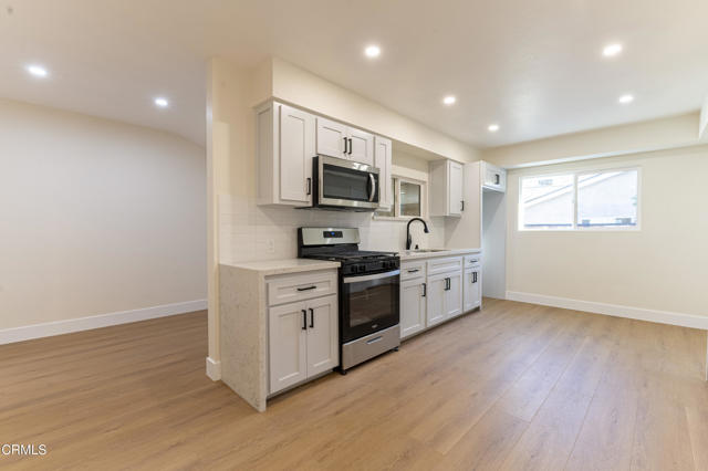 Detail Gallery Image 16 of 16 For 5840 Satsuma Avenue Ave, Los Angeles,  CA 91601 - 3 Beds | 1 Baths