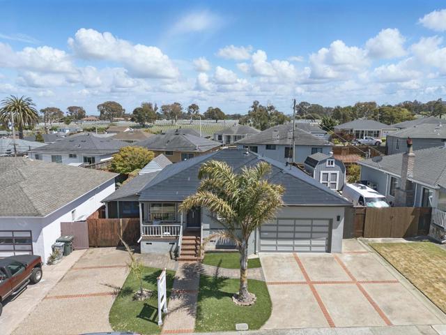 114 Rosewood Way, South San Francisco CA: https://media.crmls.org/mediaz/cfb1e415-00e2-4a56-8f11-bc8fcee3ceba.jpg
