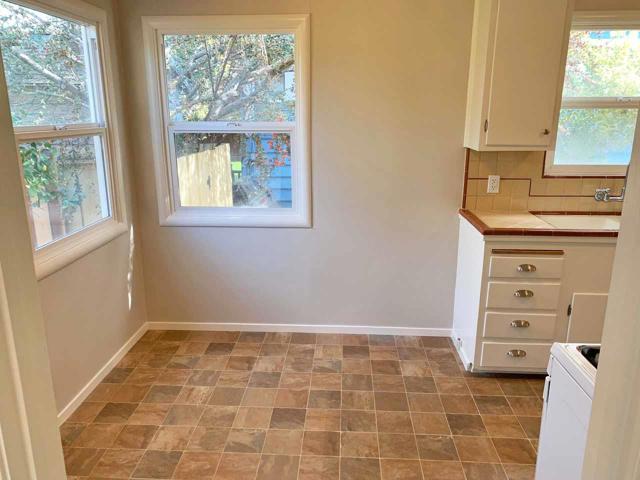 1138 Laurel Street, Santa Cruz CA: https://media.crmls.org/mediaz/cfb23ba9-9a95-44ee-805f-b5f97e174a82.jpg