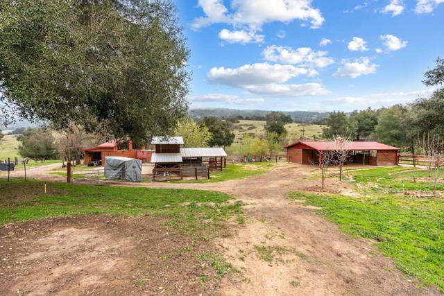 Image 38 of 73 For 25394 Mesa Grande Rd