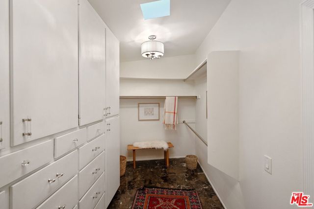2180 Laurel Canyon Boulevard, Los Angeles CA: https://media.crmls.org/mediaz/cfb291a8-6158-4c22-ab7c-20b5dd99f0f5.jpg