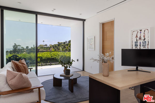 1488 Rising Glen Road, Los Angeles CA: https://media.crmls.org/mediaz/cfb31b7e-5601-487c-92a9-2d2daeb27a1e.jpg