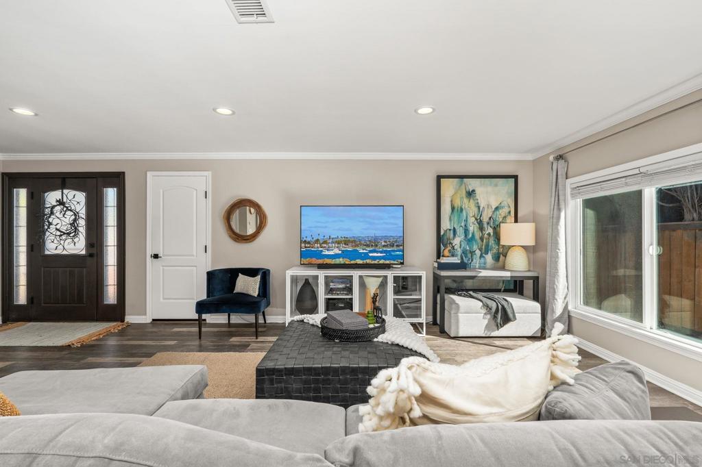 Cfb35D42 101D 49F1 Aaa6 6Aa51755B144 8347 Carlton Oaks Dr., Santee, Ca 92071 &Lt;Span Style='BackgroundColor:transparent;Padding:0Px;'&Gt; &Lt;Small&Gt; &Lt;I&Gt; &Lt;/I&Gt; &Lt;/Small&Gt;&Lt;/Span&Gt;