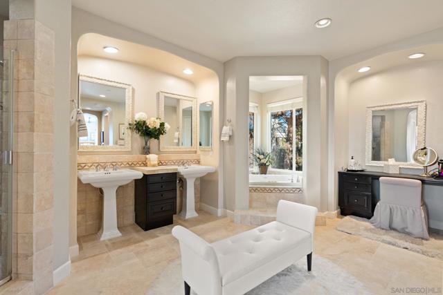 17117 Tallow Tree Lane, San Diego CA: https://media.crmls.org/mediaz/cfb46262-88c8-437b-bdfa-3920a320ebcc.jpg