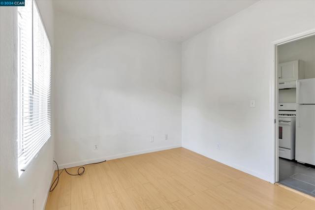 Image 30 of 59 For 1717 12th Street