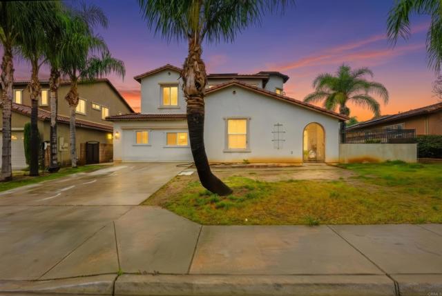 Detail Gallery Image 2 of 48 For 332 Monument Pkwy, Perris,  CA 92570 - 5 Beds | 5 Baths