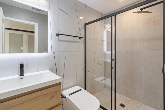 31301 San Andreas Drive, Union City CA: https://media.crmls.org/mediaz/cfb6f926-99a5-4b82-91b5-81823abe8037.jpg