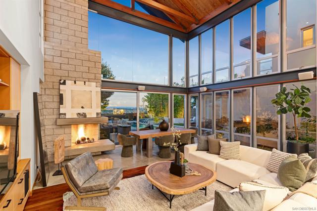 5259 Pacifica Dr, San Diego CA: https://media.crmls.org/mediaz/cfb7be0e-aa34-48dd-9d98-dfa3b3e26237.jpg