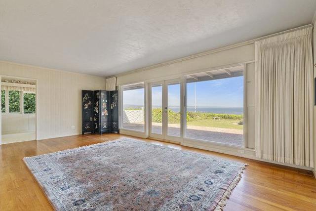 4750 Opal Cliff Drive, Santa Cruz CA: https://media.crmls.org/mediaz/cfb7d680-4cb6-438f-bb42-890412f0e0ed.jpg