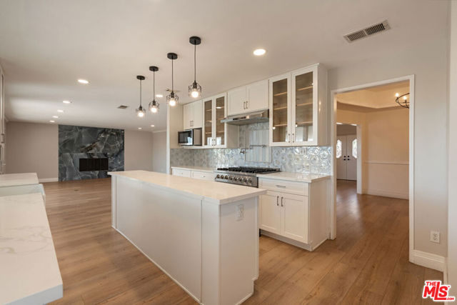 1006 West Milton Drive photo 13