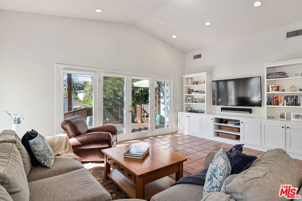 MLS #25606059 image #26