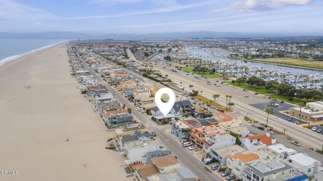 3500 Ocean Drive, Oxnard CA: https://media.crmls.org/mediaz/cfb8cf72-0e26-4226-8b87-da2074ebe689.jpg