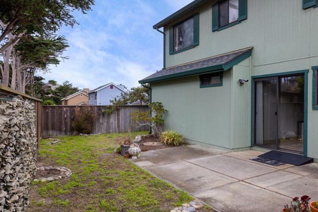 126 Cypress Lakes Court, Marina CA: https://media.crmls.org/mediaz/cfb94237-c6ae-4ed1-b2ed-76cc68873f90.jpg