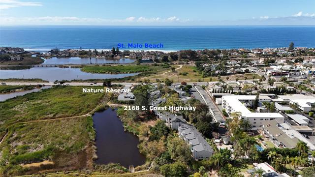 Prime Location Adjacent Lagoon!
