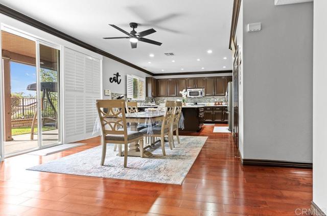 Detail Gallery Image 23 of 56 For 35965 Darcy Pl, Murrieta,  CA 92562 - 5 Beds | 3 Baths