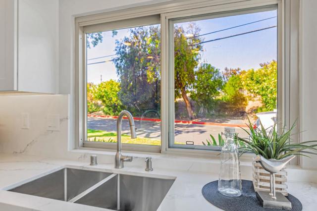 2398 Shoreside Court, Santa Clara CA: https://media.crmls.org/mediaz/cfbb706a-fe81-4faa-b3b3-51a8d3f8317e.jpg