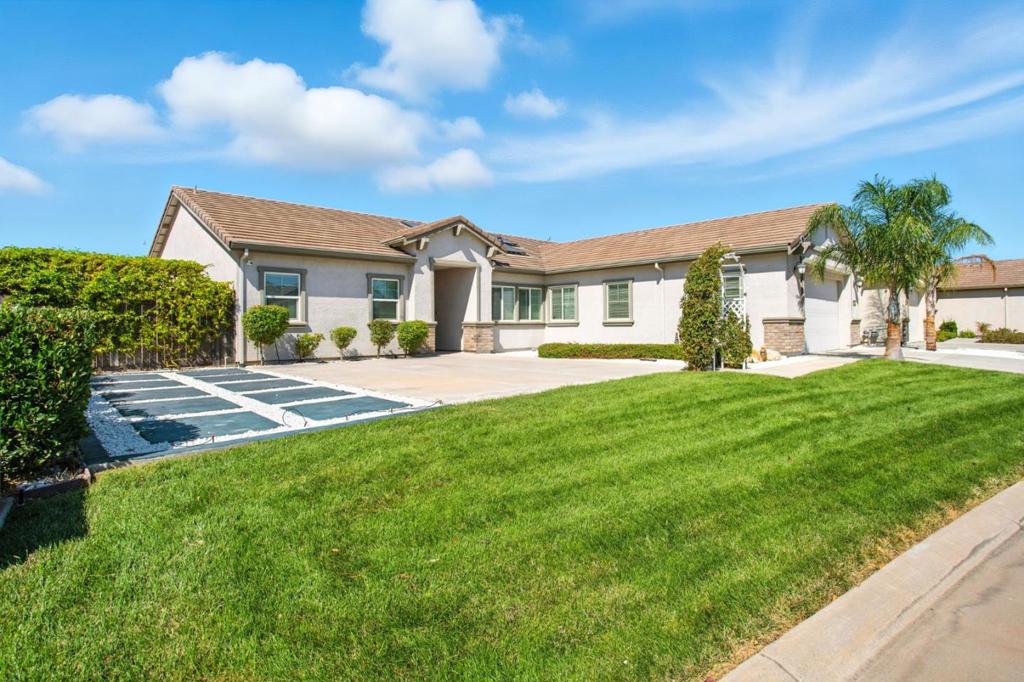 2061 Doncaster Court