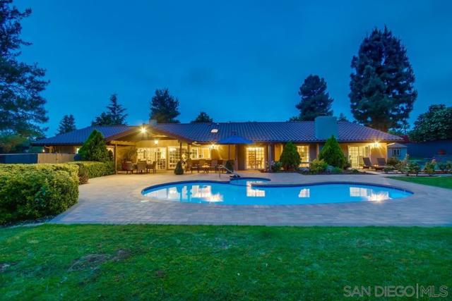 16657 Valle Verde Rd, Poway CA: https://media.crmls.org/mediaz/cfbc9c0e-8053-4f28-974b-7dfdaaa4edee.jpg