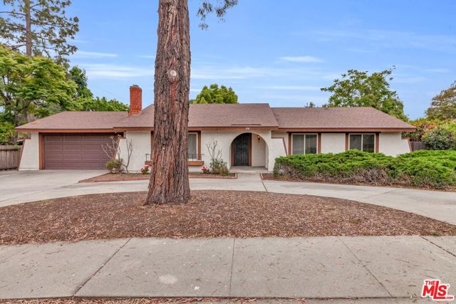 1531 Mills Avenue, Claremont, California 91711, 3 Bedrooms Bedrooms, ,2 BathroomsBathrooms,Single Family Residence,For Sale,Mills,24395825