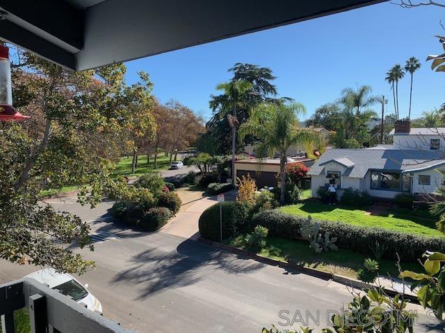 5003 Westpark Dr, North Hollywood CA: https://media.crmls.org/mediaz/cfbdb7c7-42cb-4d3d-973c-698e3c46bbd3.jpg