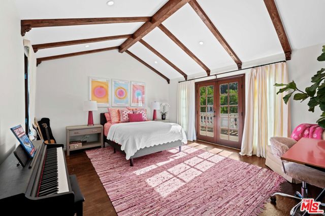2347 E Valley Road, Santa Barbara CA: https://media.crmls.org/mediaz/cfbe553f-24bd-42fa-9960-c9e15ee6bd45.jpg