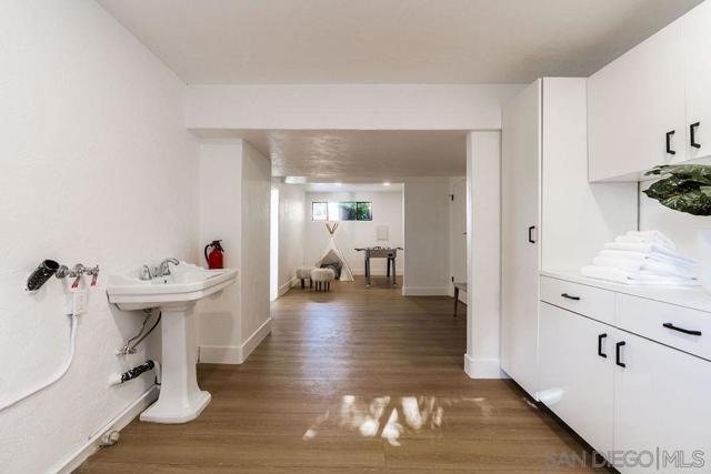 Image 61 of 75 For 2606 Galicia Way