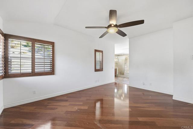 Detail Gallery Image 28 of 59 For 2070 Tiffany Dr, Oceanside,  CA 92056 - 4 Beds | 2/1 Baths