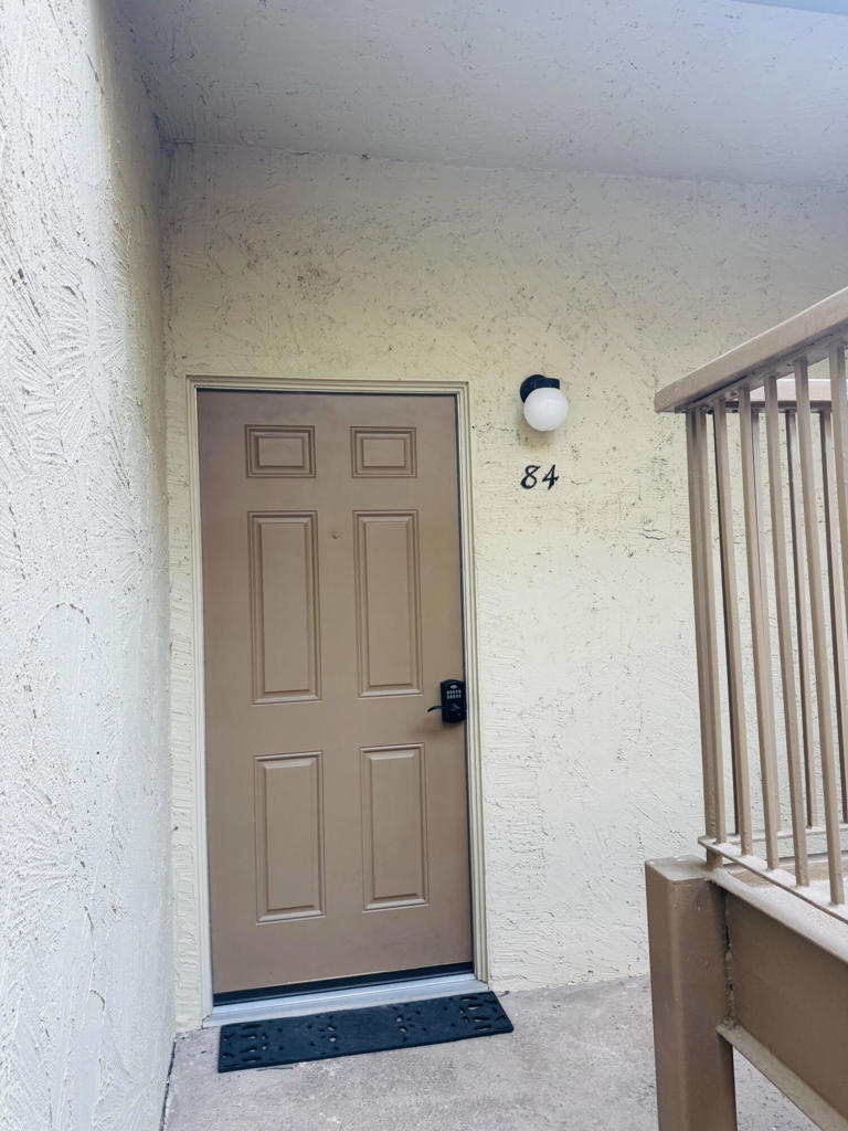 MLS #219122702DA img 1