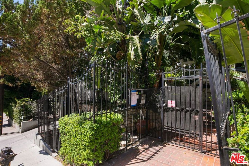 1323 N Olive Drive #37A
