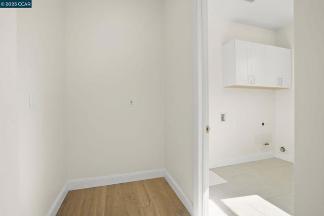 207 Valley View Pl, El Sobrante CA: https://media.crmls.org/mediaz/cfc2b445-5a05-49d4-a95d-45a5bc0ac23d.jpg