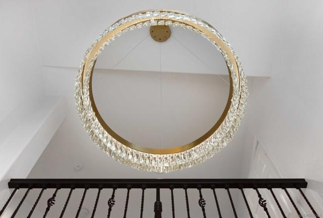 1329 Caminito Balada, La Jolla CA: https://media.crmls.org/mediaz/cfc35374-d905-4638-9d1e-997bbdc2852d.jpg