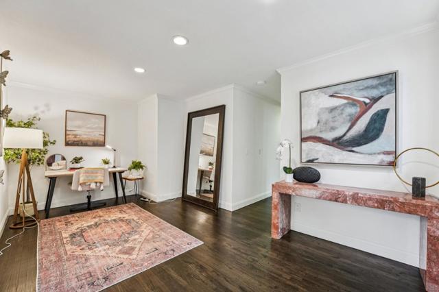 424 5th Avenue, Redwood City CA: https://media.crmls.org/mediaz/cfc41b8c-23e0-48ed-b6d4-3c561d542c3d.jpg