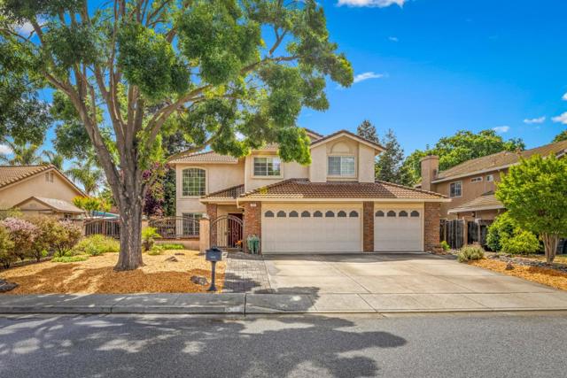 360 Via Largo, Morgan Hill CA: https://media.crmls.org/mediaz/cfc715cf-6e4c-4d69-b909-bd82528274c5.jpg