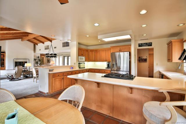 181 Montezuma Dr, Borrego Springs CA: https://media.crmls.org/mediaz/cfc73c4a-28b4-47aa-8b59-bb0ab3a40b0f.jpg