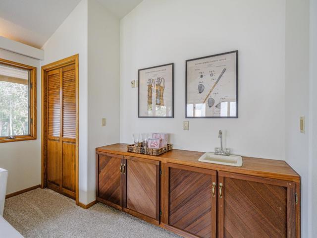 1125 Sumner Avenue, Aptos CA: https://media.crmls.org/mediaz/cfc939d6-af45-447a-820d-469cbe0f1d59.jpg