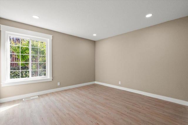 16385 Jackson Oaks Drive, Morgan Hill CA: https://media.crmls.org/mediaz/cfcb2e60-0894-4588-b295-603b102eb913.jpg