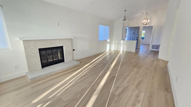 Detail Gallery Image 7 of 18 For 6853 Shearwaters Dr, Carlsbad,  CA 92011 - 3 Beds | 2 Baths