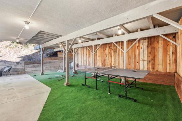 1315 Black Mountain Road, Hillsborough CA: https://media.crmls.org/mediaz/cfcb74c7-01b0-4944-9cf3-7bf8a8f54d7e.jpg