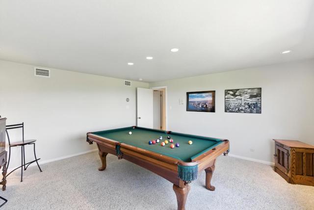 2935 Sherwood Drive, San Carlos CA: https://media.crmls.org/mediaz/cfcd60ba-6dbc-49ed-9300-cbd57bb2fc96.jpg