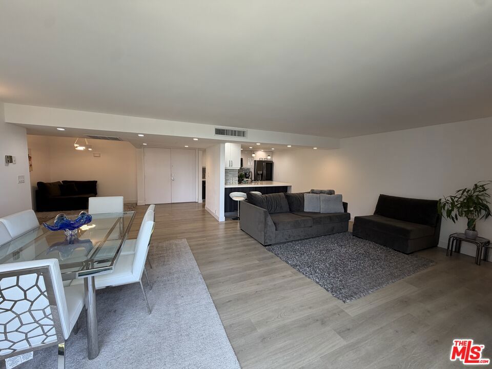10535 Wilshire Boulevard #1014