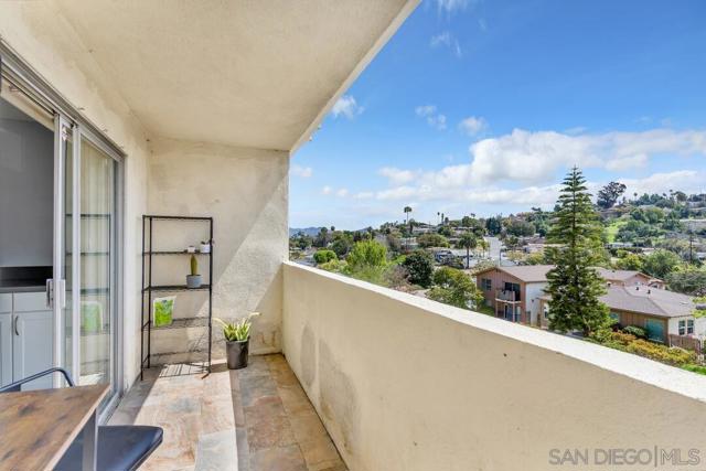806 E 4Th Ave, Escondido CA: https://media.crmls.org/mediaz/cfd0d677-c041-41f6-93c1-ef9fd71f69e5.jpg