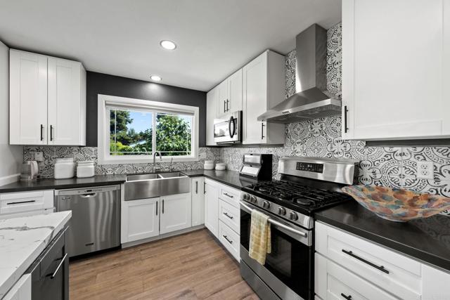 2548 Katherine Court, El Cajon CA: https://media.crmls.org/mediaz/cfd1a2c7-7f23-440e-b9f4-8f64ec0f5de9.jpg