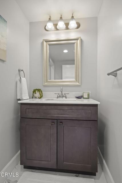 Detail Gallery Image 26 of 43 For 3236 Royal Oaks Dr #5,  Thousand Oaks,  CA 91362 - 3 Beds | 2/1 Baths