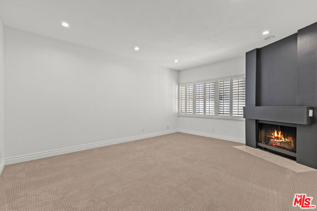 Drew Fenton | 11636 Montana Avenue Los Angeles CA | MLS: 7455561 Drew Fenton | 11636 Montana Avenue Los Angeles CA | MLS: 7455561