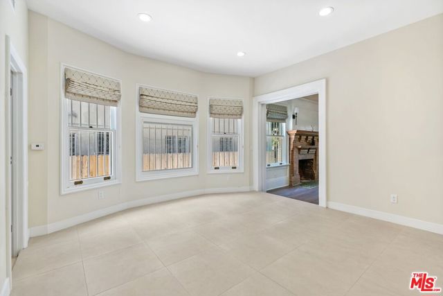 1810 Westmoreland Boulevard, Los Angeles CA: https://media.crmls.org/mediaz/cfd28dd3-5296-43d3-b7ad-d99c4161f23a.jpg