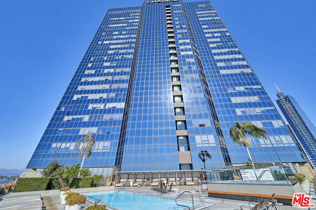 1100 Wilshire Boulevard #2912