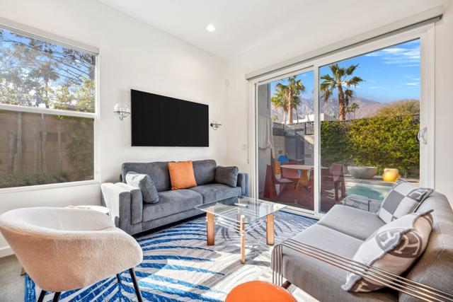 2691 Paragon Loop, Palm Springs CA: https://media.crmls.org/mediaz/cfd5f4f8-201f-44a3-a79b-86c694a66e6a.jpg